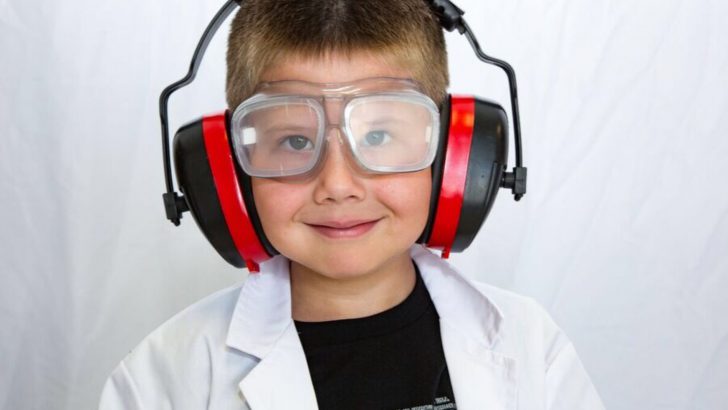 Adorable 6-year-old becomes local voice of autism awareness