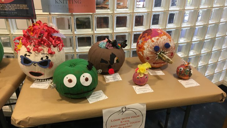 Oconee County Library Hosts Pumpkin Decorating Contest