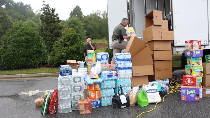 Local Communities Respond to Harvey Relief Efforts