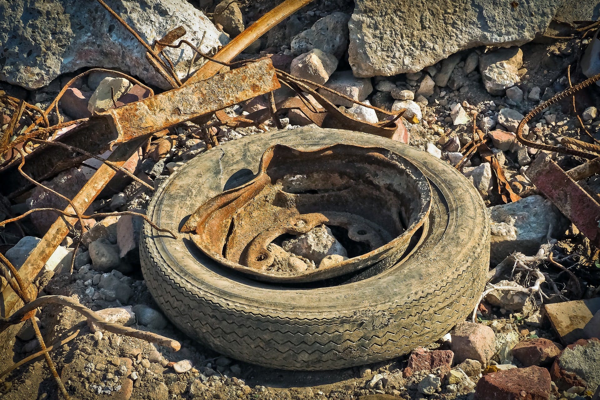Grady Explains: The Environmental Impact of Dumped Tires — Grady Newsource